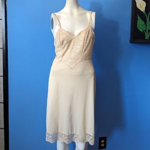 Vintage vanity Fair nude slip